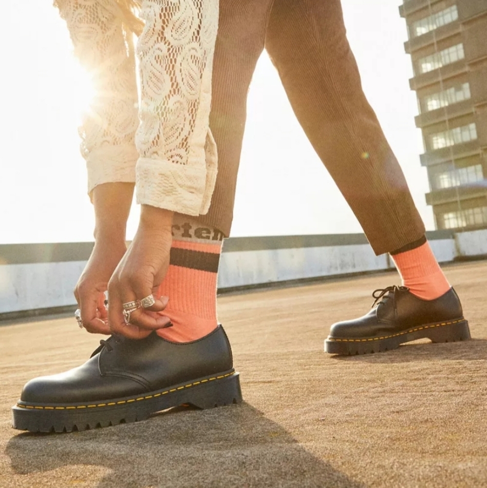 NWT Unisex Dr. Martens Athletic Logo Coral Casual Socks